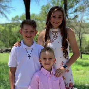 Meet your Posher, Marti